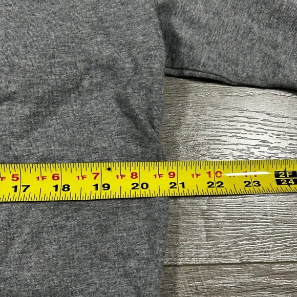 Abercrombie Fitch Grey Dragon Graphic T Shirt Size S - Picture 6 of 7